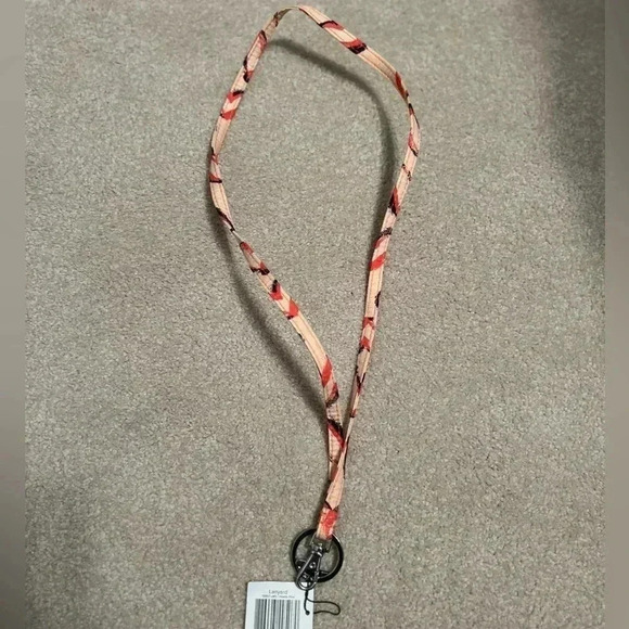 Vera Bradley hearts pink lanyard NWT - Picture 1 of 2